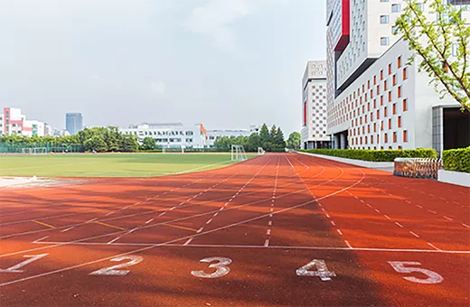学校